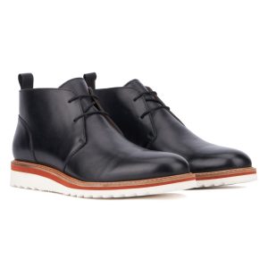 Men’S Lewis Chukka Boots